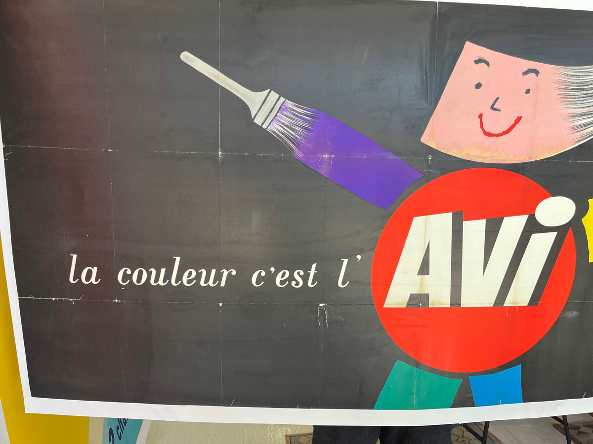 Savignac: La Couleur C'est L'Avi (Bus)