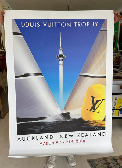 Louis Vuitton Cup, Auckland 2010 by Razzia